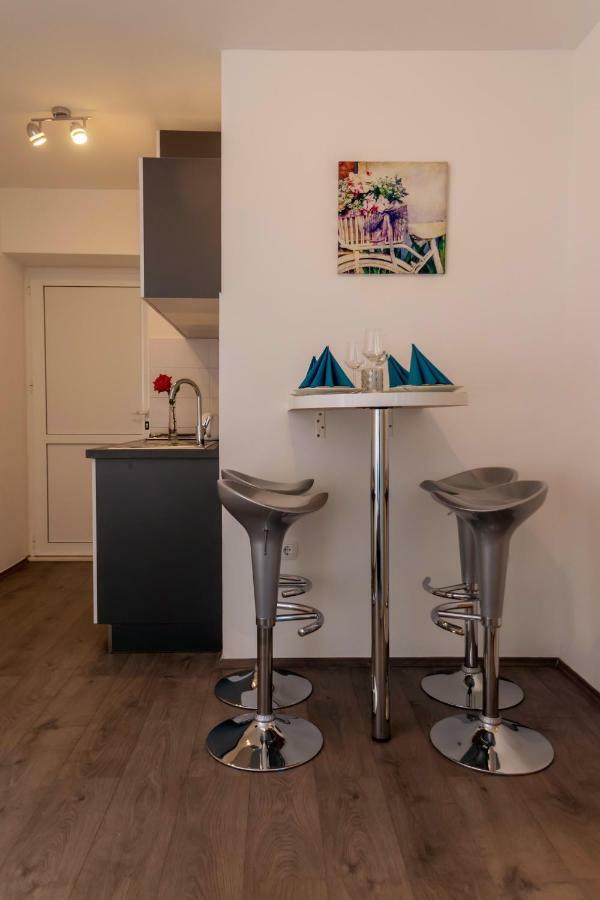 Apartments Silvia Zadar Ngoại thất bức ảnh