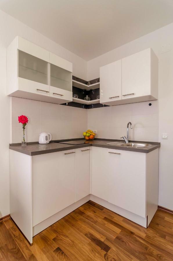 Apartments Silvia Zadar Ngoại thất bức ảnh